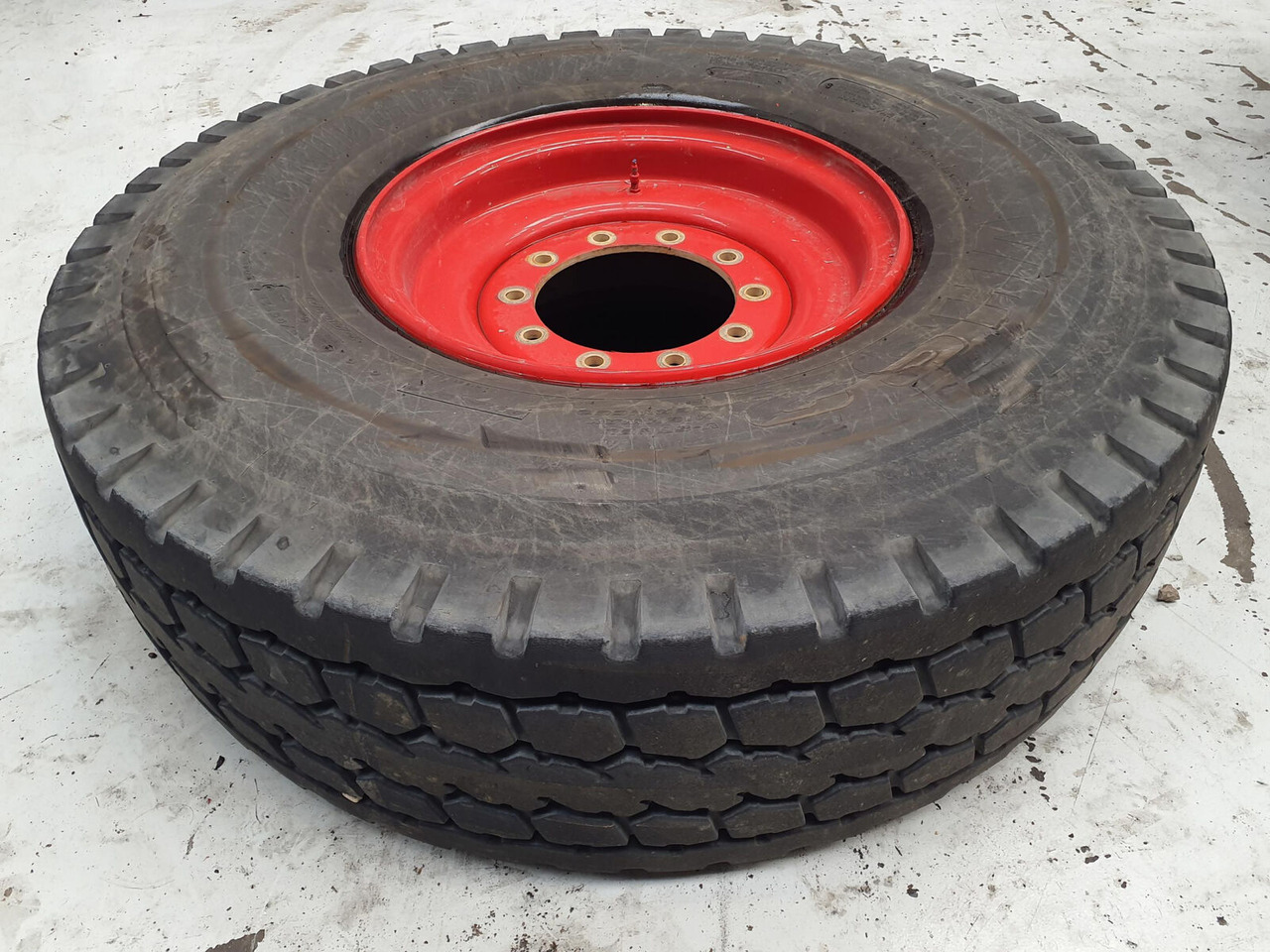 Liebherr Wheel 445/95R25 10 12 1p - Bánh xe cho Cần cẩu: hình 1 Liebherr Wheel 445/95R25 10 12 1p - Bánh xe cho Cần cẩu: hình 1