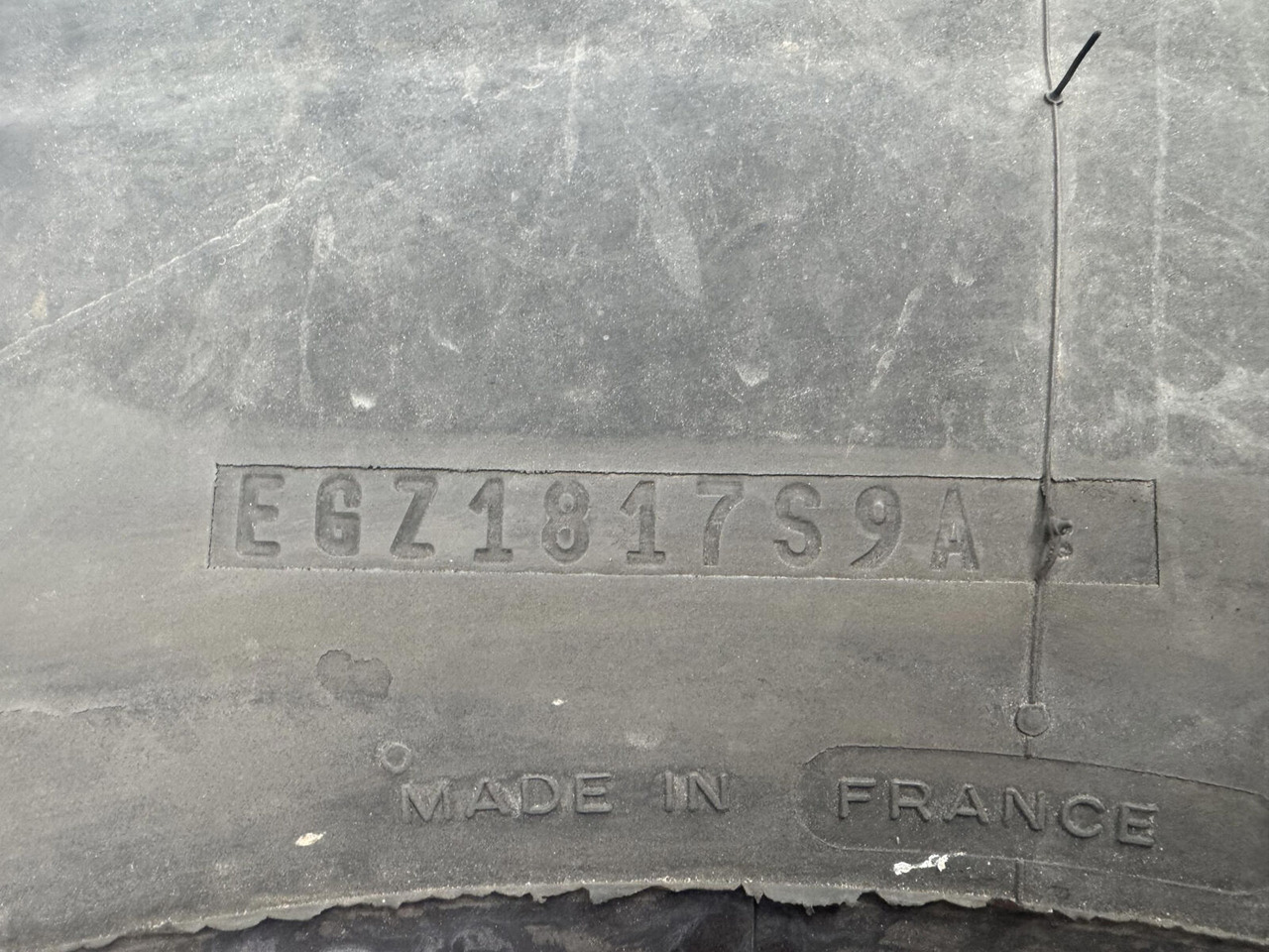 Liebherr Wheel 445/95R25 10 12 1p - Bánh xe cho Cần cẩu: hình 4 Liebherr Wheel 445/95R25 10 12 1p - Bánh xe cho Cần cẩu: hình 4