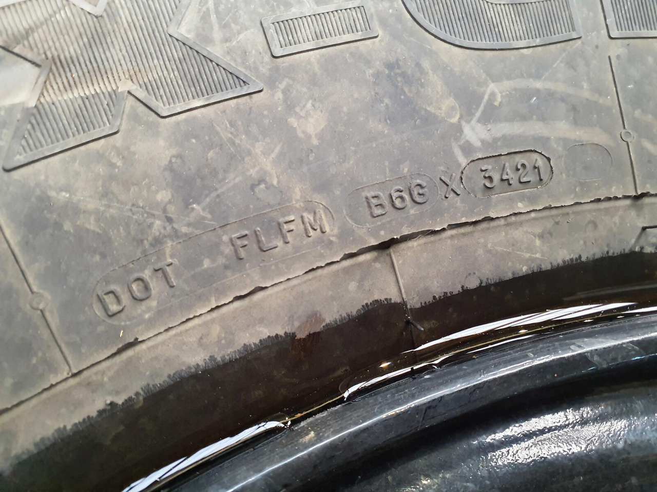 Liebherr Wheel 445/95R25 10 12 1p - Bánh xe cho Cần cẩu: hình 3 Liebherr Wheel 445/95R25 10 12 1p - Bánh xe cho Cần cẩu: hình 3