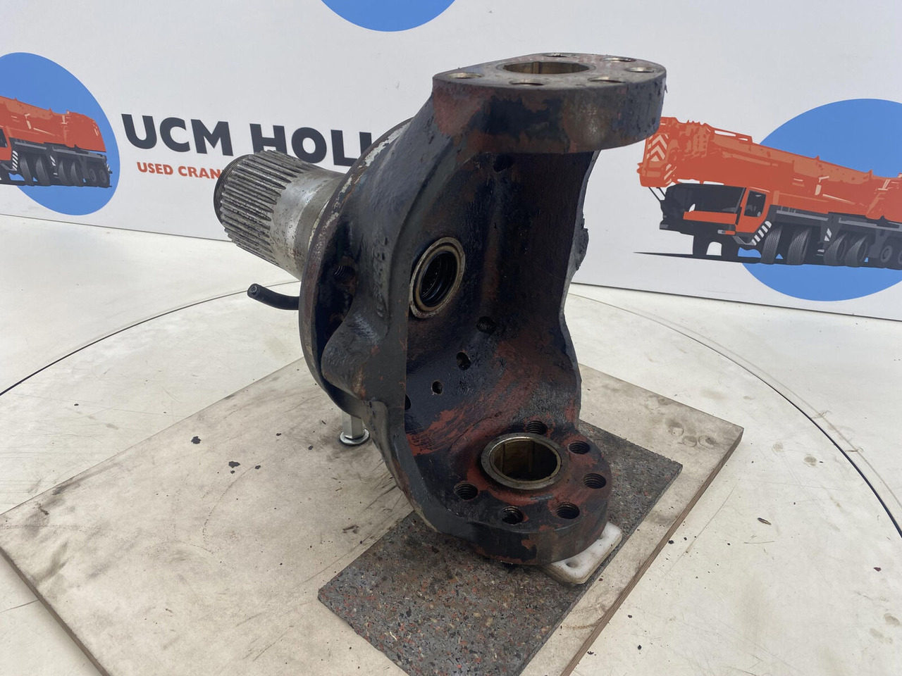 PPM 280 ATT Steering knuckle 16 holes axle 2 - Ngõng moay ơ cho Cần cẩu: hình 4 PPM 280 ATT Steering knuckle 16 holes axle 2 - Ngõng moay ơ cho Cần cẩu: hình 4