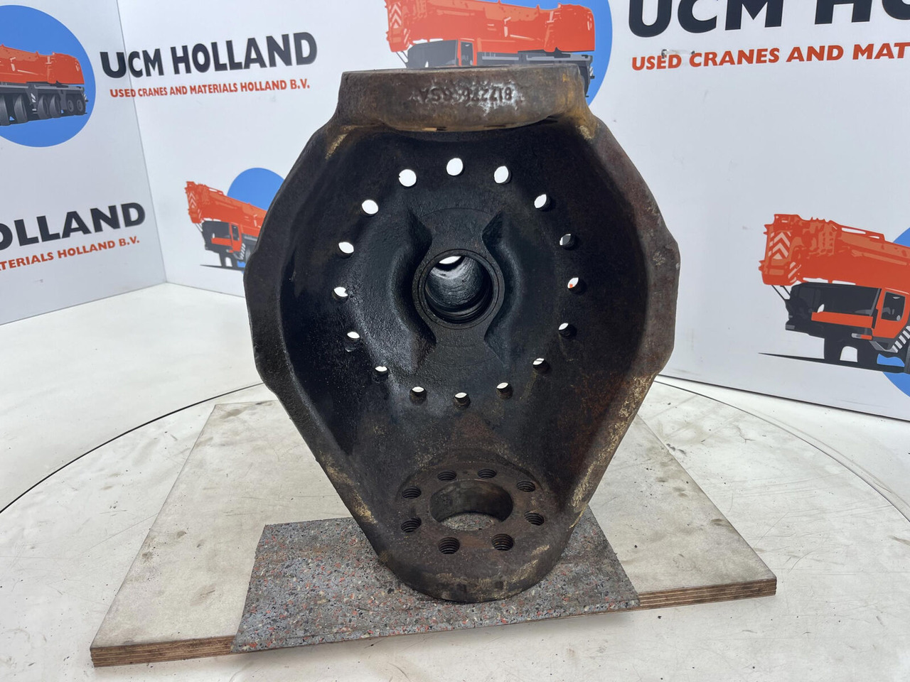 PPM ATT 400 Steering knuckle 16 holes axle 1 - Ngõng moay ơ cho Cần cẩu: hình 5 PPM ATT 400 Steering knuckle 16 holes axle 1 - Ngõng moay ơ cho Cần cẩu: hình 5