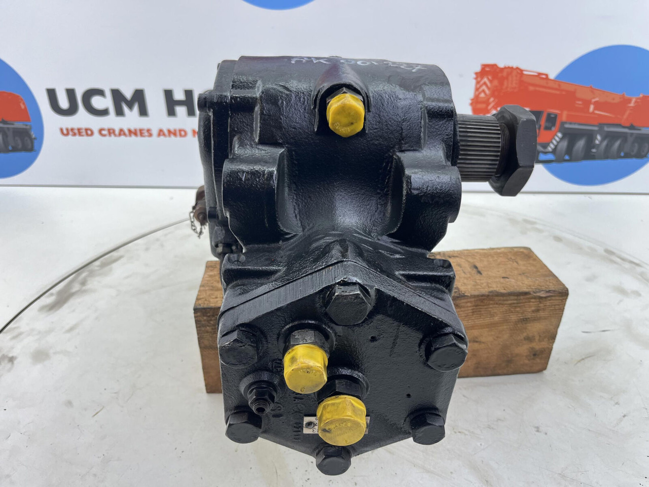 Spierings SK 477 AT4 steering box - Cơ cấu lái cho Cần cẩu: hình 4 Spierings SK 477 AT4 steering box - Cơ cấu lái cho Cần cẩu: hình 4