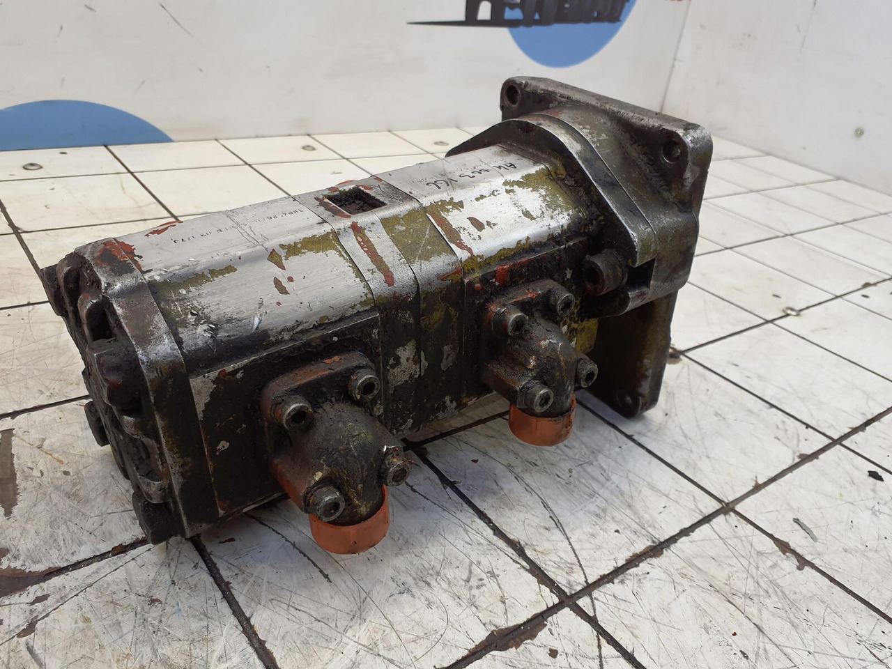Sundstrand dual gear pump - Bơm thủy lực cho Cần cẩu: hình 4 Sundstrand dual gear pump - Bơm thủy lực cho Cần cẩu: hình 4