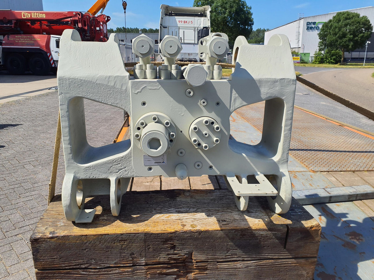 Tadano Faun AC 700 telescopic cylinder - Xi lanh thủy lực cho Cẩu bánh lốp: hình 3 Tadano Faun AC 700 telescopic cylinder - Xi lanh thủy lực cho Cẩu bánh lốp: hình 3