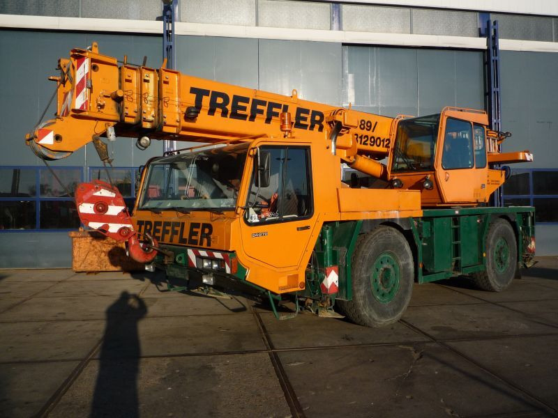 Tadano Faun ATF 30-2 for parts - Cần cẩu mọi địa hình: hình 1 Tadano Faun ATF 30-2 for parts - Cần cẩu mọi địa hình: hình 1