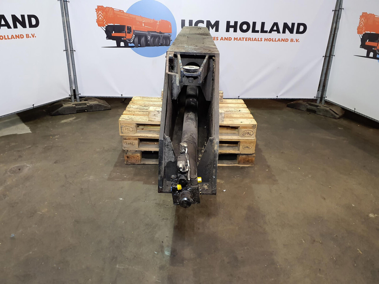 Terex AC 100 outrigger beam complete rear - Hệ thống treo cho Cẩu bánh lốp: hình 5 Terex AC 100 outrigger beam complete rear - Hệ thống treo cho Cẩu bánh lốp: hình 5