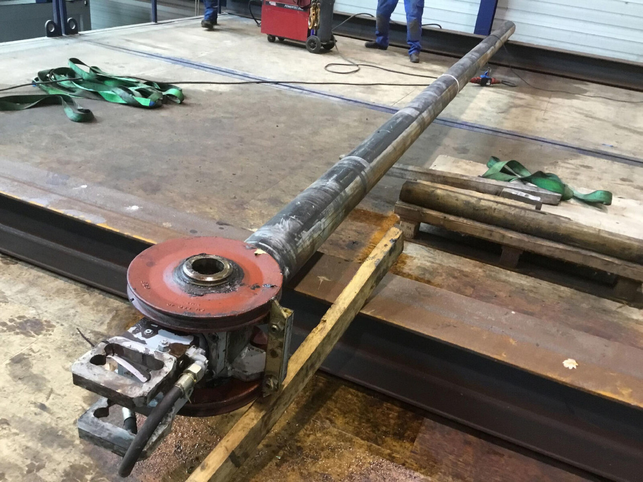 Terex AC 155 telescopic cylinder - Xi lanh thủy lực cho Cẩu bánh lốp: hình 2 Terex AC 155 telescopic cylinder - Xi lanh thủy lực cho Cẩu bánh lốp: hình 2