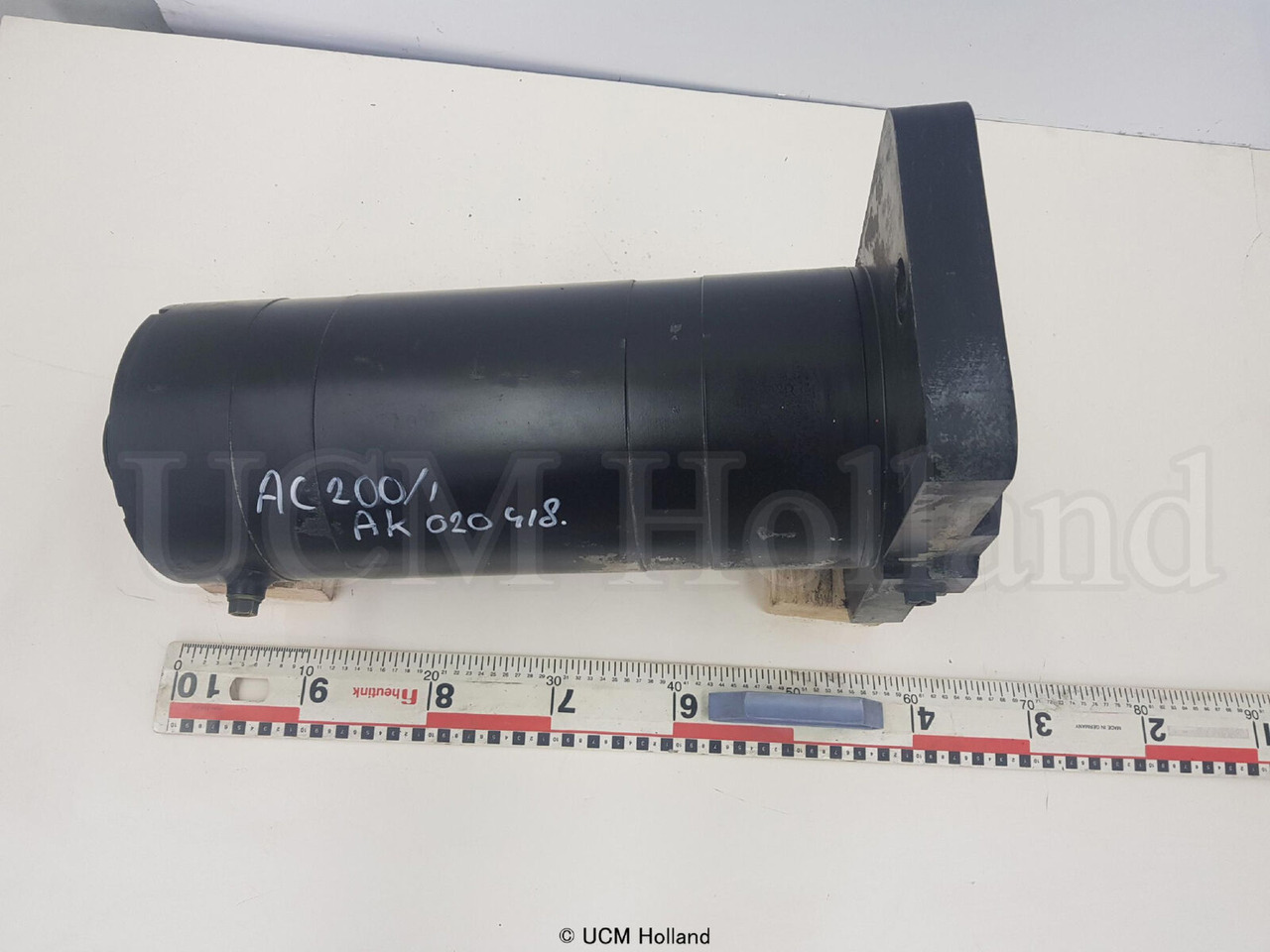 Terex AC 200/1 counterweight lift cylinder - Xi lanh thủy lực cho Cẩu bánh lốp: hình 1 Terex AC 200/1 counterweight lift cylinder - Xi lanh thủy lực cho Cẩu bánh lốp: hình 1