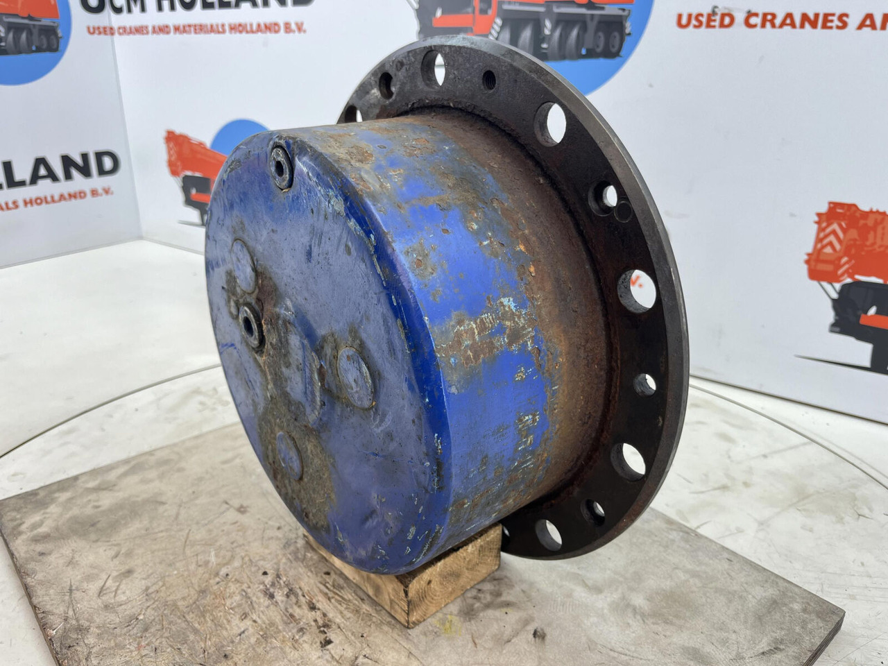 Terex AC 205 planetary gear 17-24-67-32-3pl-H135-42 - Mô tơ di chuyển cho Cẩu bánh lốp: hình 2 Terex AC 205 planetary gear 17-24-67-32-3pl-H135-42 - Mô tơ di chuyển cho Cẩu bánh lốp: hình 2