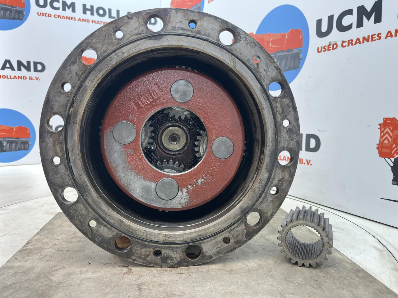 Terex AC 35 planetary gear 22-25-74-40-4pl-H137-46 - Mô tơ di chuyển cho Cẩu bánh lốp: hình 4 Terex AC 35 planetary gear 22-25-74-40-4pl-H137-46 - Mô tơ di chuyển cho Cẩu bánh lốp: hình 4