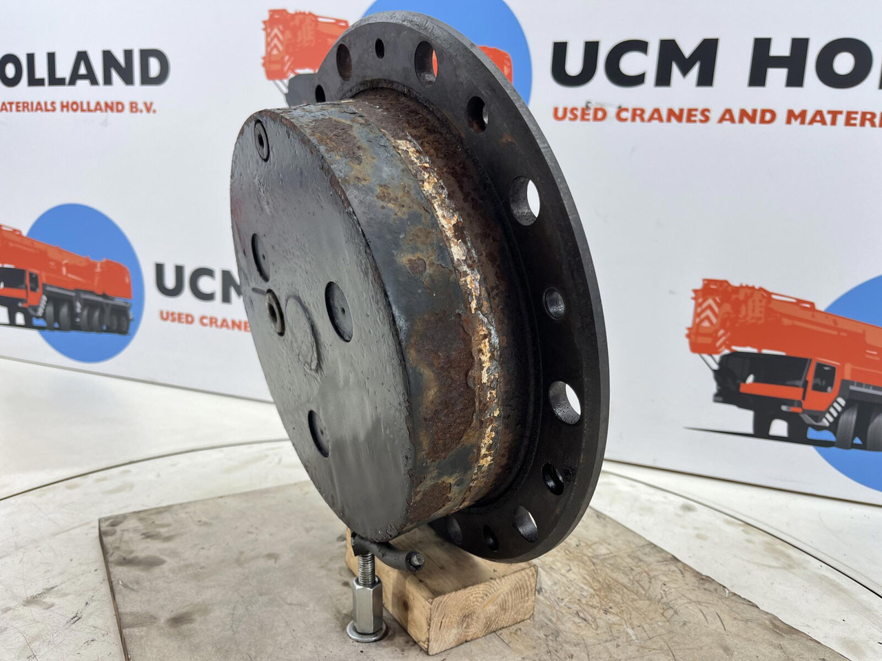 Terex AC 40-1 city planetary drive 17-24-67-32-3pl-H85-42 - Mô tơ di chuyển cho Cẩu bánh lốp: hình 2 Terex AC 40-1 city planetary drive 17-24-67-32-3pl-H85-42 - Mô tơ di chuyển cho Cẩu bánh lốp: hình 2