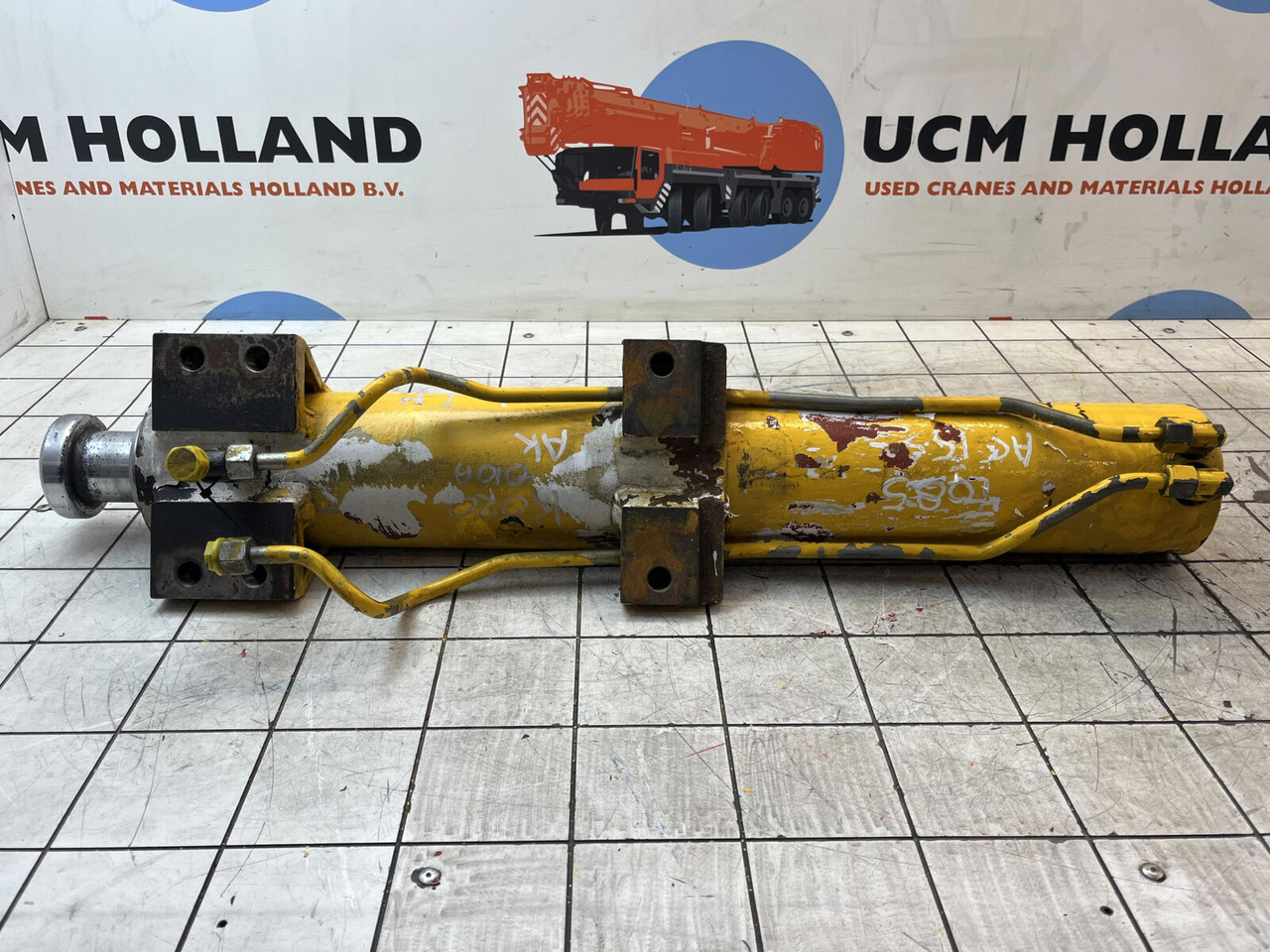 Terex AC 50 / AC 155 support cylinder front - Xi lanh thủy lực cho Cẩu bánh lốp: hình 3 Terex AC 50 / AC 155 support cylinder front - Xi lanh thủy lực cho Cẩu bánh lốp: hình 3