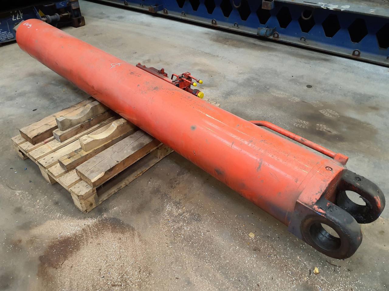 Terex AC 50 boom cylinder - Xi lanh thủy lực cho Cẩu bánh lốp: hình 4 Terex AC 50 boom cylinder - Xi lanh thủy lực cho Cẩu bánh lốp: hình 4