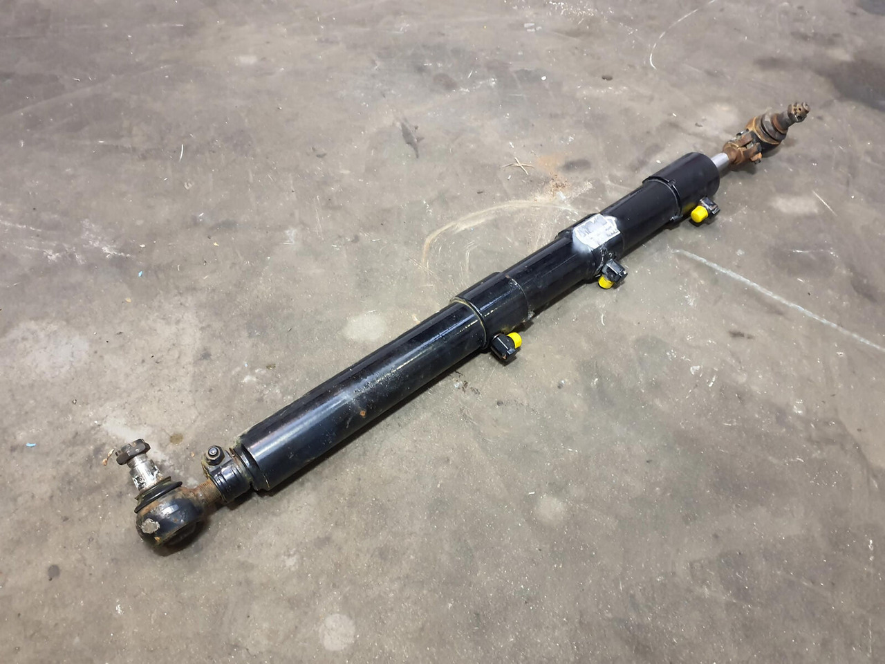 Terex AC 700 Steering Cylinder alxe 8 and 9 - Xi lanh thủy lực cho Cần cẩu: hình 3 Terex AC 700 Steering Cylinder alxe 8 and 9 - Xi lanh thủy lực cho Cần cẩu: hình 3
