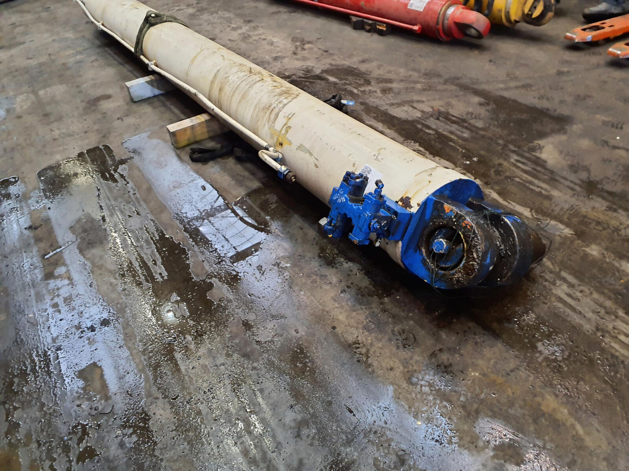 Terex HC 340 boom cylinder - Xi lanh thủy lực cho Cẩu bánh lốp: hình 4 Terex HC 340 boom cylinder - Xi lanh thủy lực cho Cẩu bánh lốp: hình 4