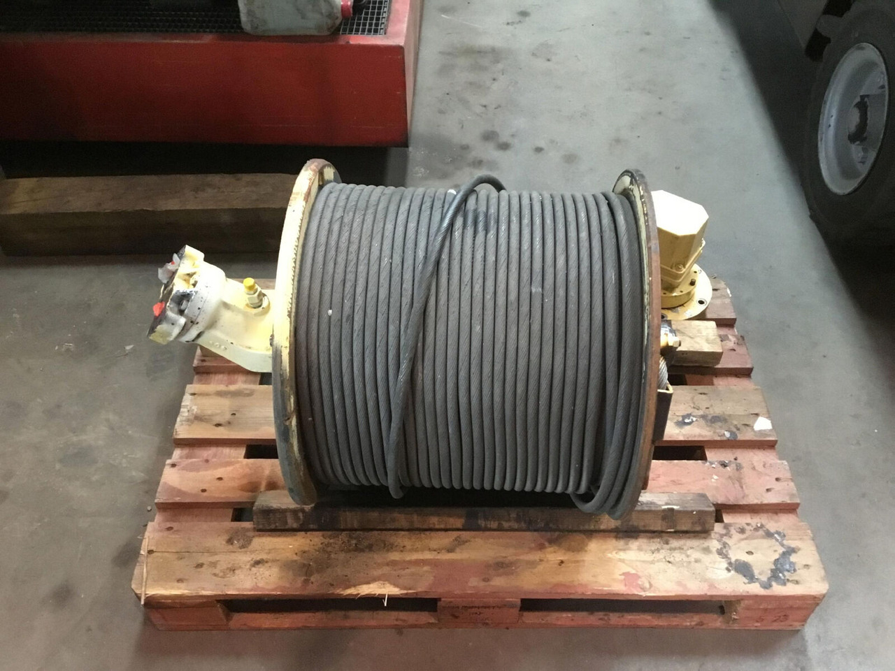 Terex Terex AC 35 Winch - Tay quay cho Cẩu bánh lốp: hình 5 Terex Terex AC 35 Winch - Tay quay cho Cẩu bánh lốp: hình 5