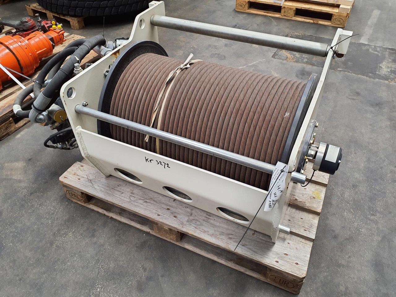Terex Terex Challenger 3180 winch - Tay quay cho Cẩu bánh lốp: hình 3 Terex Terex Challenger 3180 winch - Tay quay cho Cẩu bánh lốp: hình 3