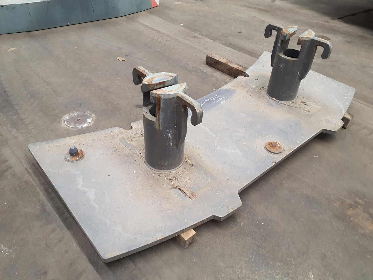 Terex Terex Demag Challenger 4200 counterweight 0.55 Ton - Đối trọng cho Cẩu bánh lốp: hình 3 Terex Terex Demag Challenger 4200 counterweight 0.55 Ton - Đối trọng cho Cẩu bánh lốp: hình 3