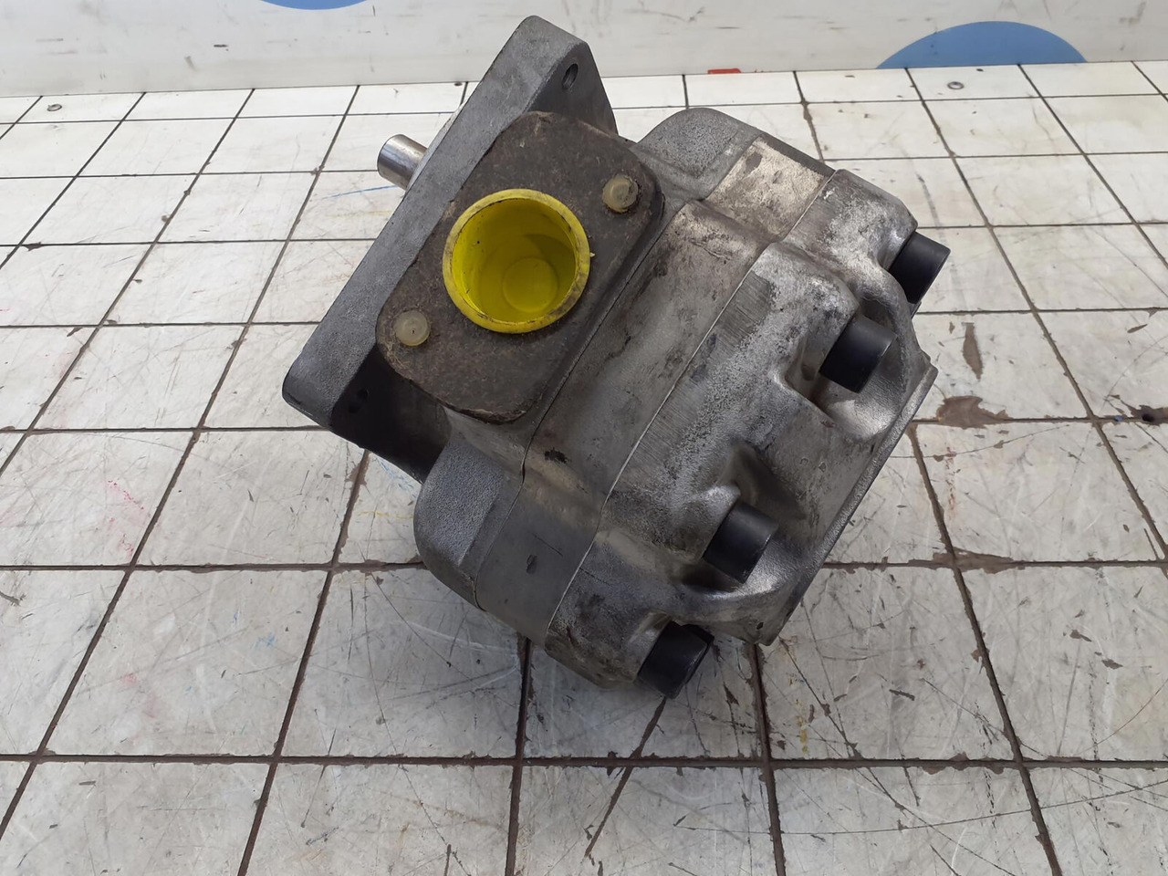 Vickers Hydraulics Vickers high presure gear pump - Bơm thủy lực cho Cẩu bánh lốp: hình 3 Vickers Hydraulics Vickers high presure gear pump - Bơm thủy lực cho Cẩu bánh lốp: hình 3