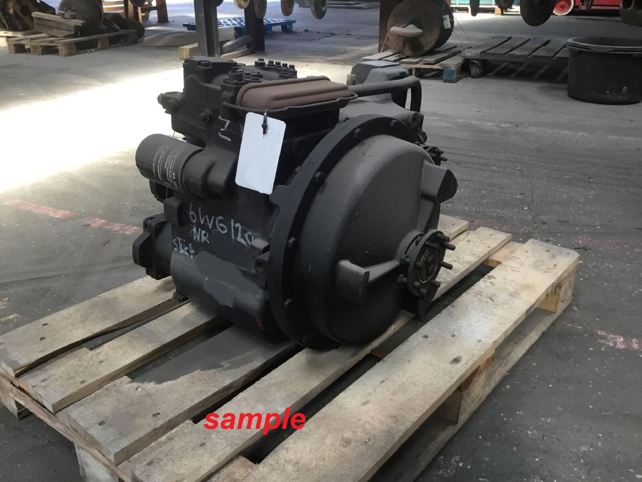 ZF KMK 2025 gearbox 6WG120 - Hộp số cho Cẩu bánh lốp: hình 1 ZF KMK 2025 gearbox 6WG120 - Hộp số cho Cẩu bánh lốp: hình 1