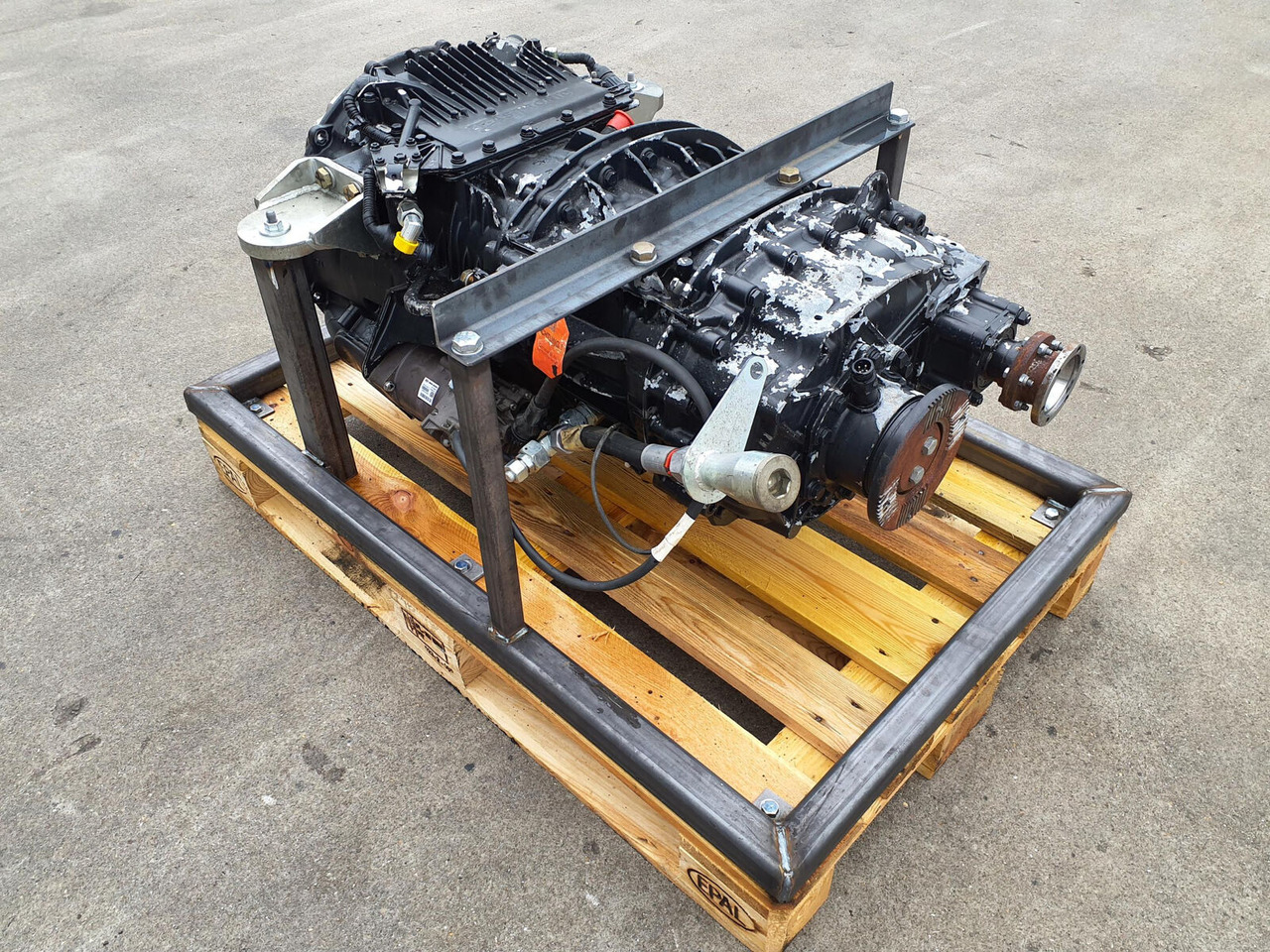 ZF Terex challenger 3160 Gearbox ZF astronic MID 12 AS 1625 SO - Hộp số cho Cẩu bánh lốp: hình 4 ZF Terex challenger 3160 Gearbox ZF astronic MID 12 AS 1625 SO - Hộp số cho Cẩu bánh lốp: hình 4
