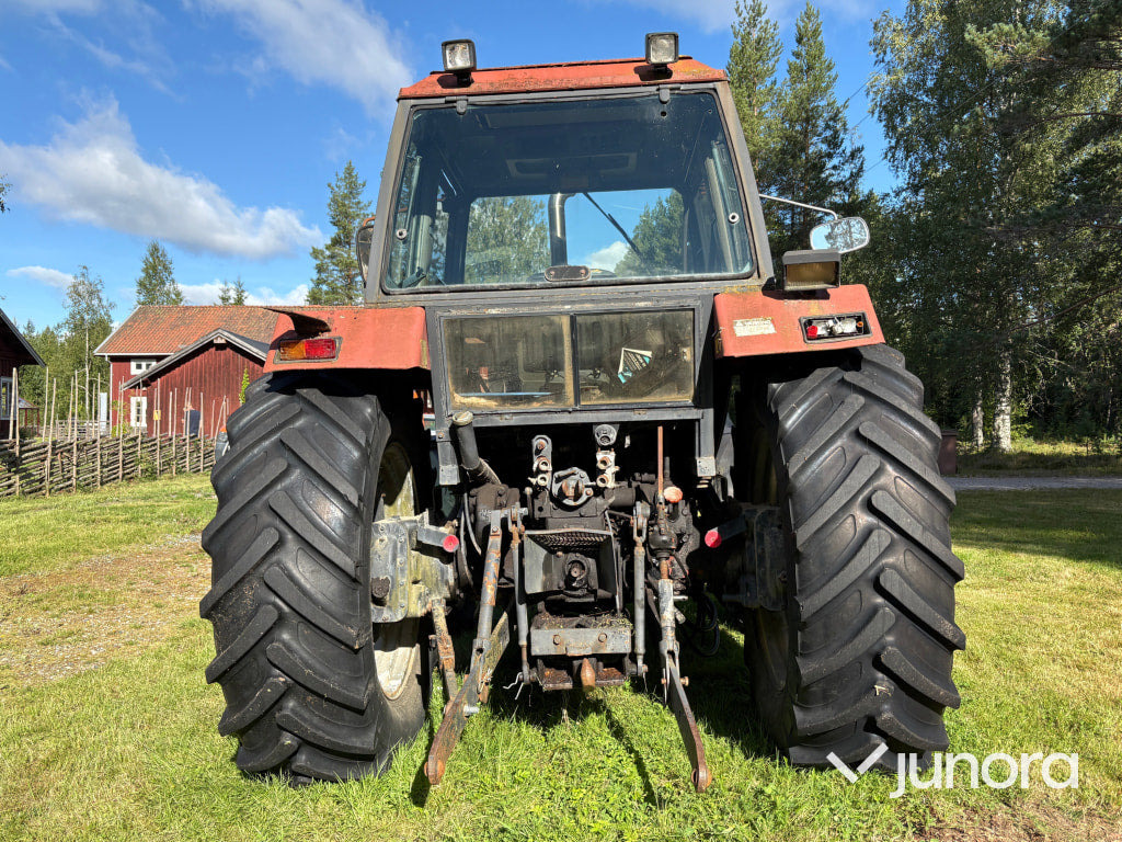 Case IH Case INT 1394 4WD HS - Máy cày: hình 3 Case IH Case INT 1394 4WD HS - Máy cày: hình 3