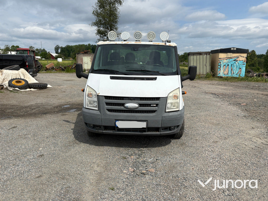 Ford transit biltransporter - Xe tải chuyên chở tự động: hình 3 Ford transit biltransporter - Xe tải chuyên chở tự động: hình 3
