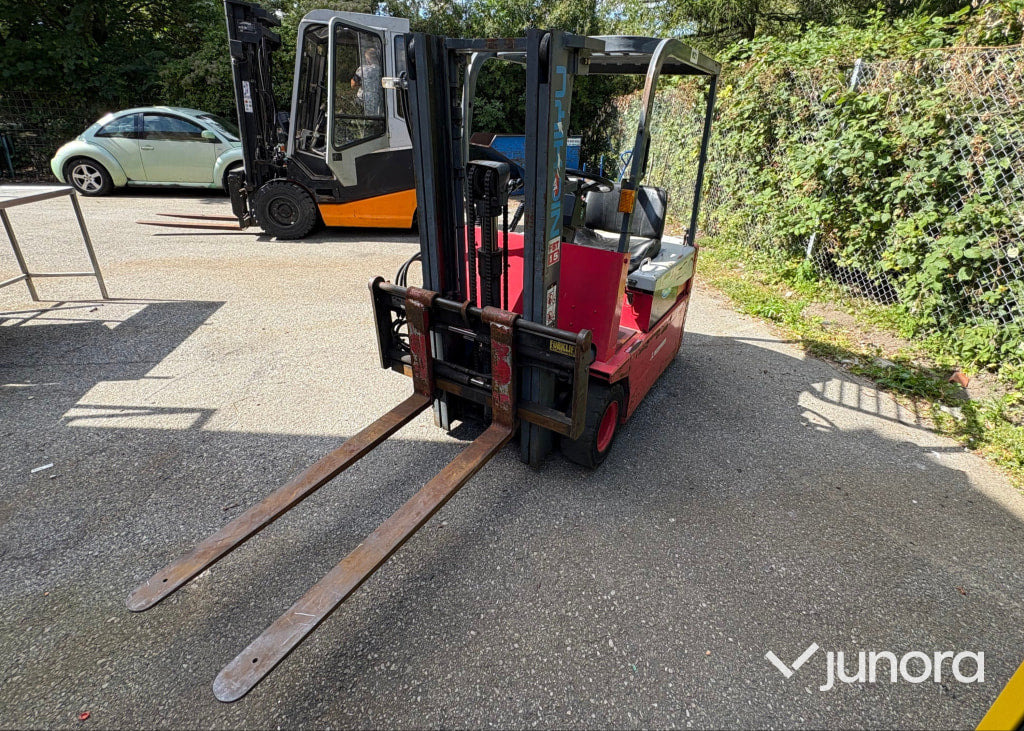 Gaffeltruck Nichiyu (2) - Xe nâng: hình 1 Gaffeltruck Nichiyu (2) - Xe nâng: hình 1