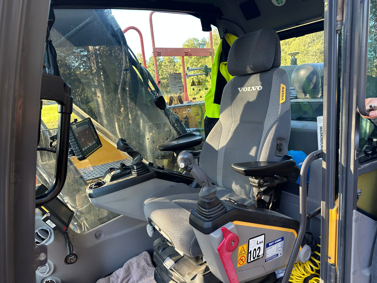 Máy xúc bánh xích Grävmaskin - Volvo, EC 220 EL: hình 13 Máy xúc bánh xích Grävmaskin - Volvo, EC 220 EL: hình 13