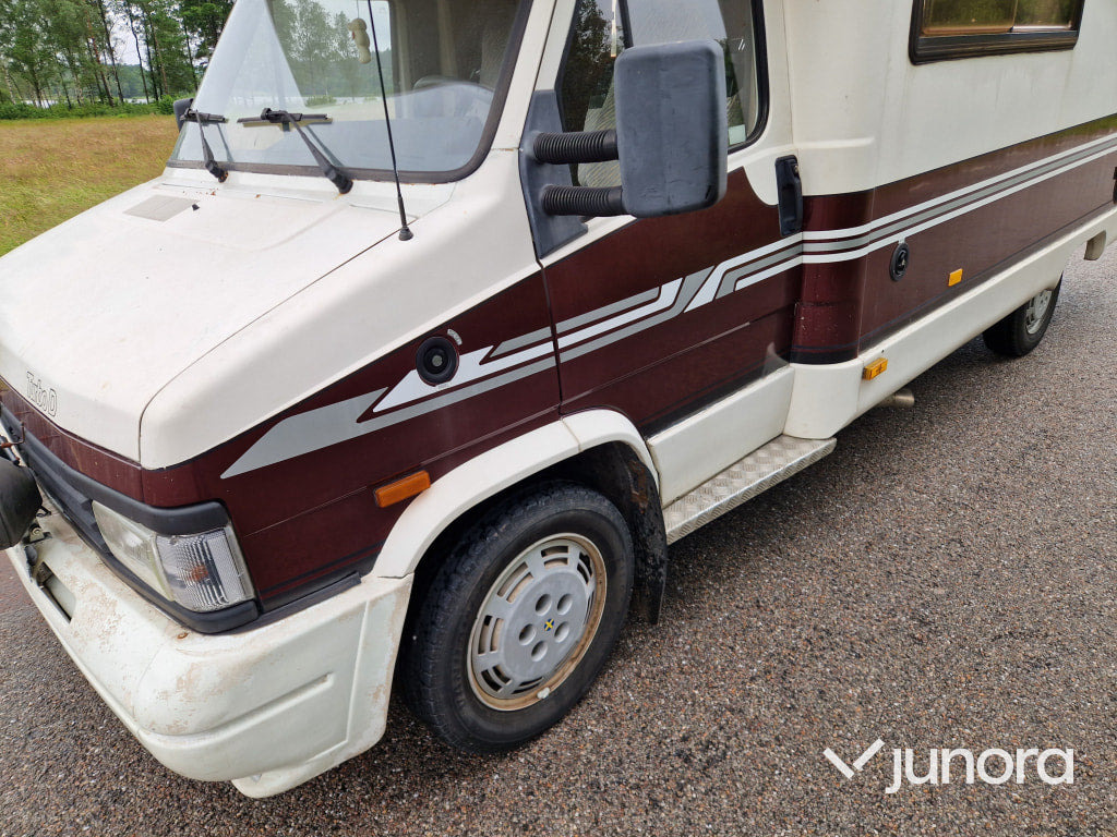 Husbil Peugeot J5 Hobby AK 620 - Xe cắm trại alkoven: hình 4 Husbil Peugeot J5 Hobby AK 620 - Xe cắm trại alkoven: hình 4