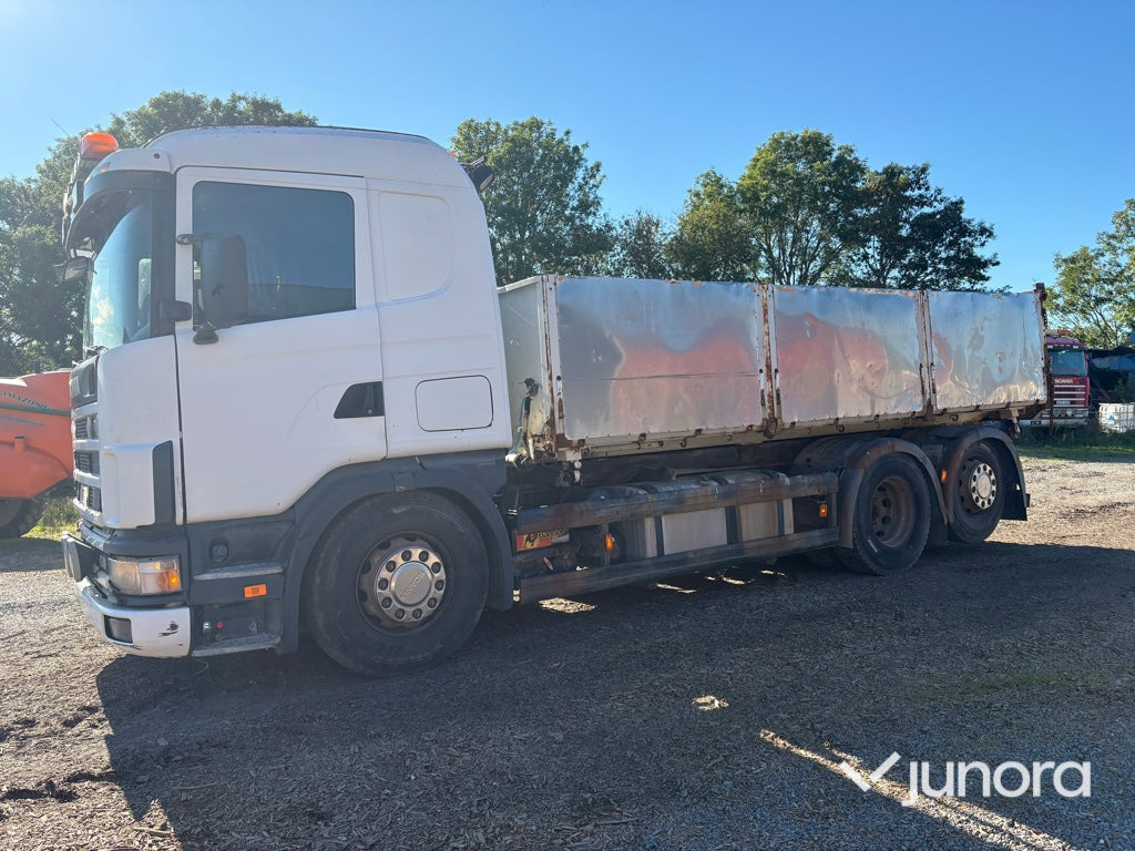 Lastbil Scania R124LB6X24NB470 - Xe ben: hình 2 Lastbil Scania R124LB6X24NB470 - Xe ben: hình 2