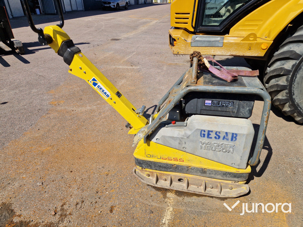Markvibrator Wacker Neuson DPU 6555 - Đĩa rung: hình 2 Markvibrator Wacker Neuson DPU 6555 - Đĩa rung: hình 2