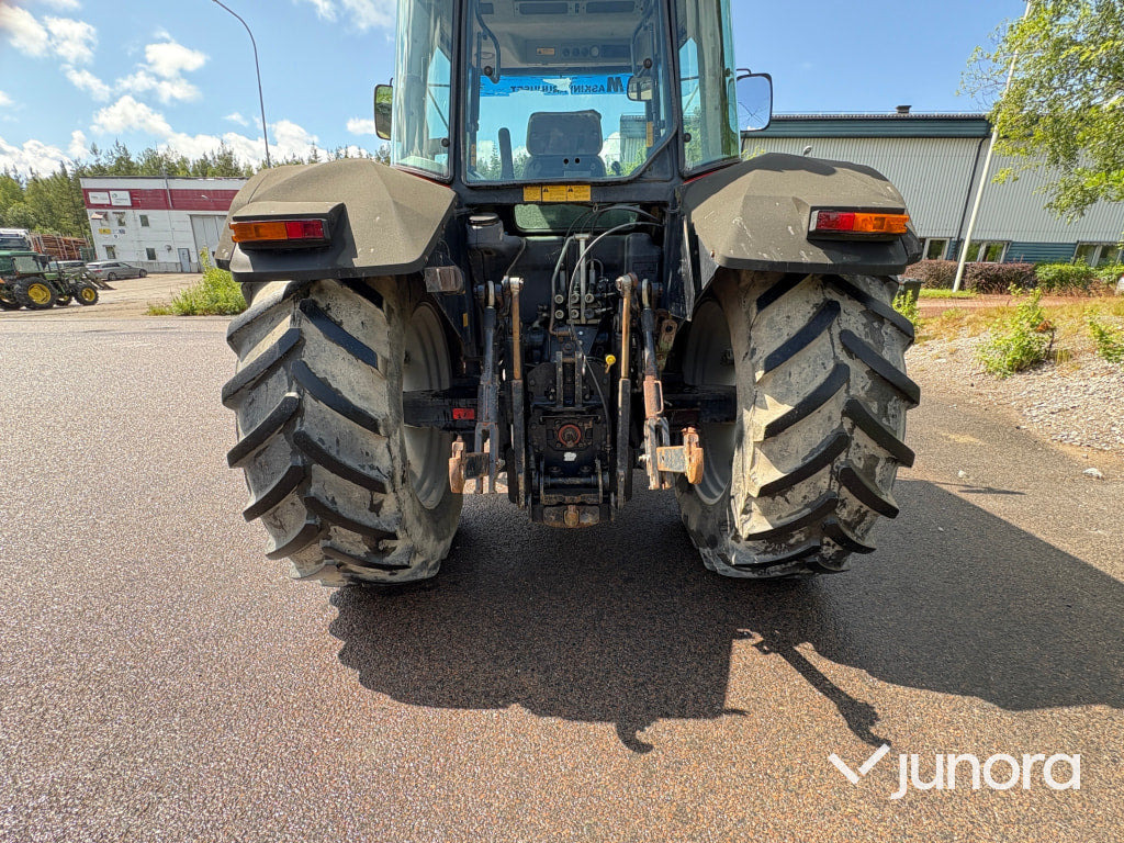 Massey Ferguson 6270 med Lastare - Máy cày: hình 5 Massey Ferguson 6270 med Lastare - Máy cày: hình 5
