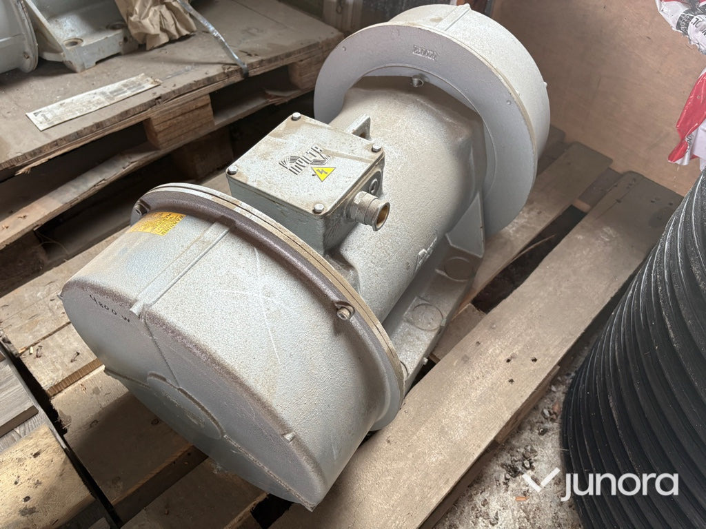 Elmotor - Invicta, BLZ/50-75/4/01/50 - Máy móc khác: hình 1 Elmotor - Invicta, BLZ/50-75/4/01/50 - Máy móc khác: hình 1