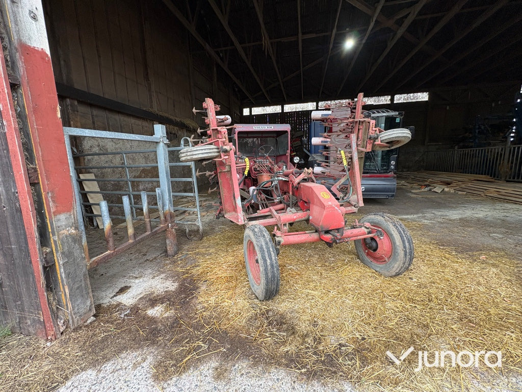 Radhacka - Volvo BM, Victor 230 - Máy cày sâu: hình 5 Radhacka - Volvo BM, Victor 230 - Máy cày sâu: hình 5