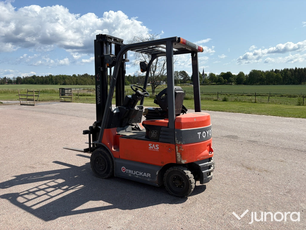 TOYOTA EL TRUCK - Xe nâng điện: hình 3 TOYOTA EL TRUCK - Xe nâng điện: hình 3