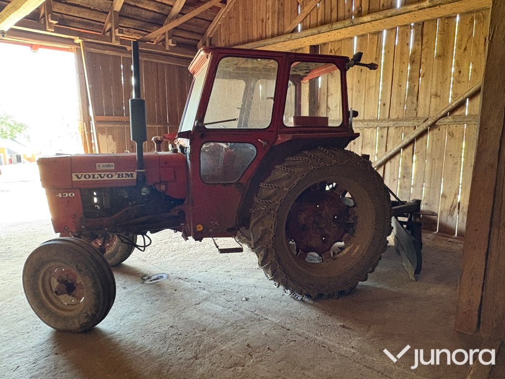 Traktor - Volvo, BM 430 - Máy cày: hình 4 Traktor - Volvo, BM 430 - Máy cày: hình 4