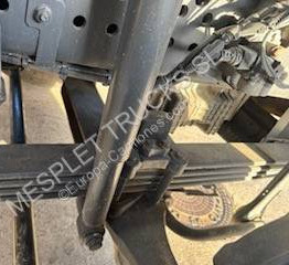 Mercedes Arocs 3348 A - Xe tải nâng móc: hình 3 Mercedes Arocs 3348 A - Xe tải nâng móc: hình 3