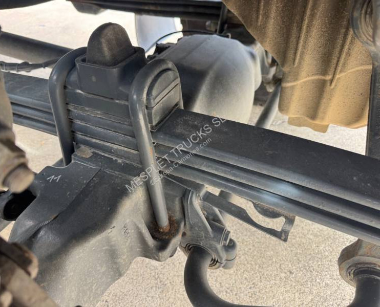 Mercedes Arocs 1846 - Xe đầu kéo: hình 4 Mercedes Arocs 1846 - Xe đầu kéo: hình 4