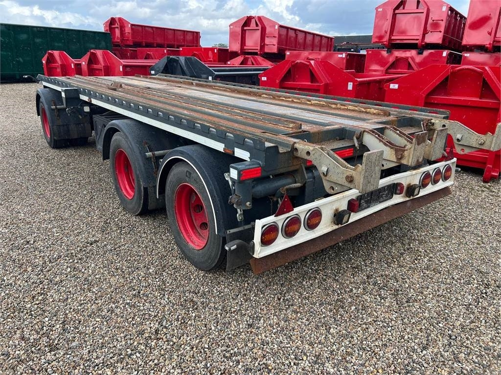 CMT PT12-20 - 6,5 mtr - 7,0 mtr container - Rơ moóc thùng chứa: hình 1 CMT PT12-20 - 6,5 mtr - 7,0 mtr container - Rơ moóc thùng chứa: hình 1