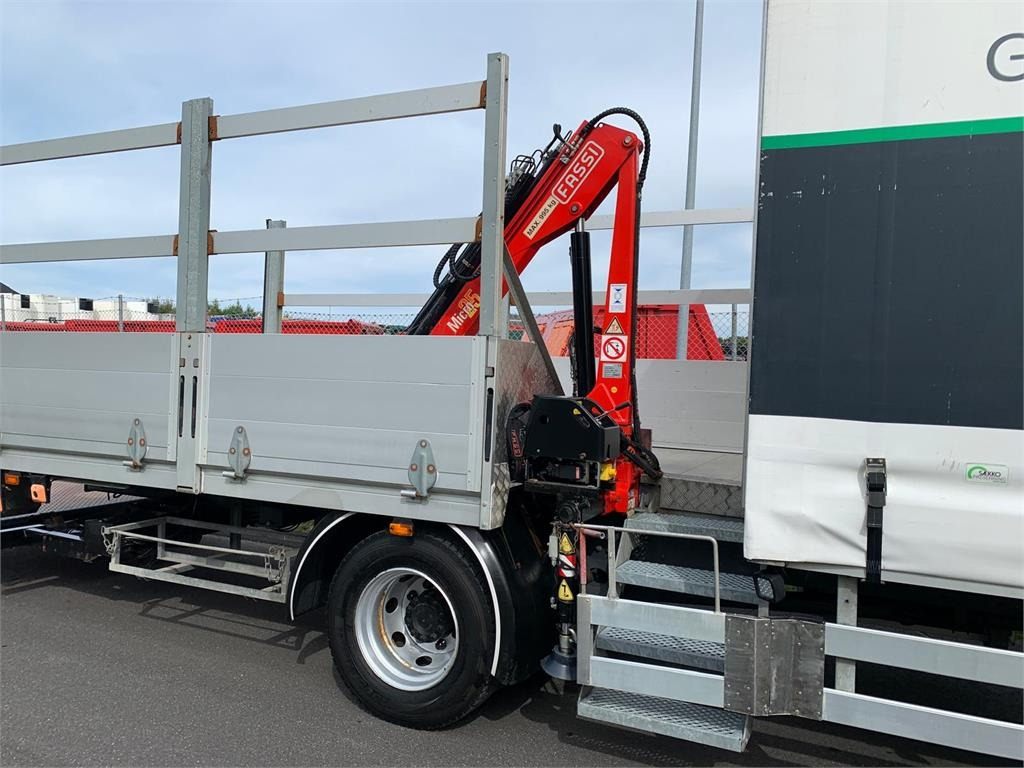 DAF LF210 4x2 FA - Xe cẩu tự hành: hình 3 DAF LF210 4x2 FA - Xe cẩu tự hành: hình 3