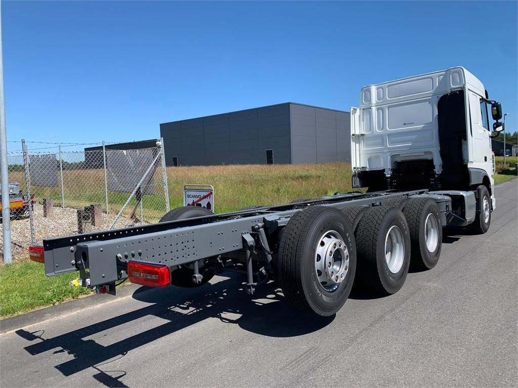 DAF XF 430 FAW 8x4*4 Tridem - Xe tải chở thùng nhỏ: hình 3 DAF XF 430 FAW 8x4*4 Tridem - Xe tải chở thùng nhỏ: hình 3