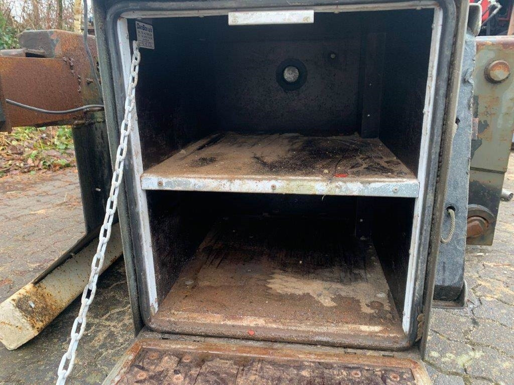 HMF 20,5 T-M kran konsol med træktravers - Cẩu gấp: hình 4 HMF 20,5 T-M kran konsol med træktravers - Cẩu gấp: hình 4