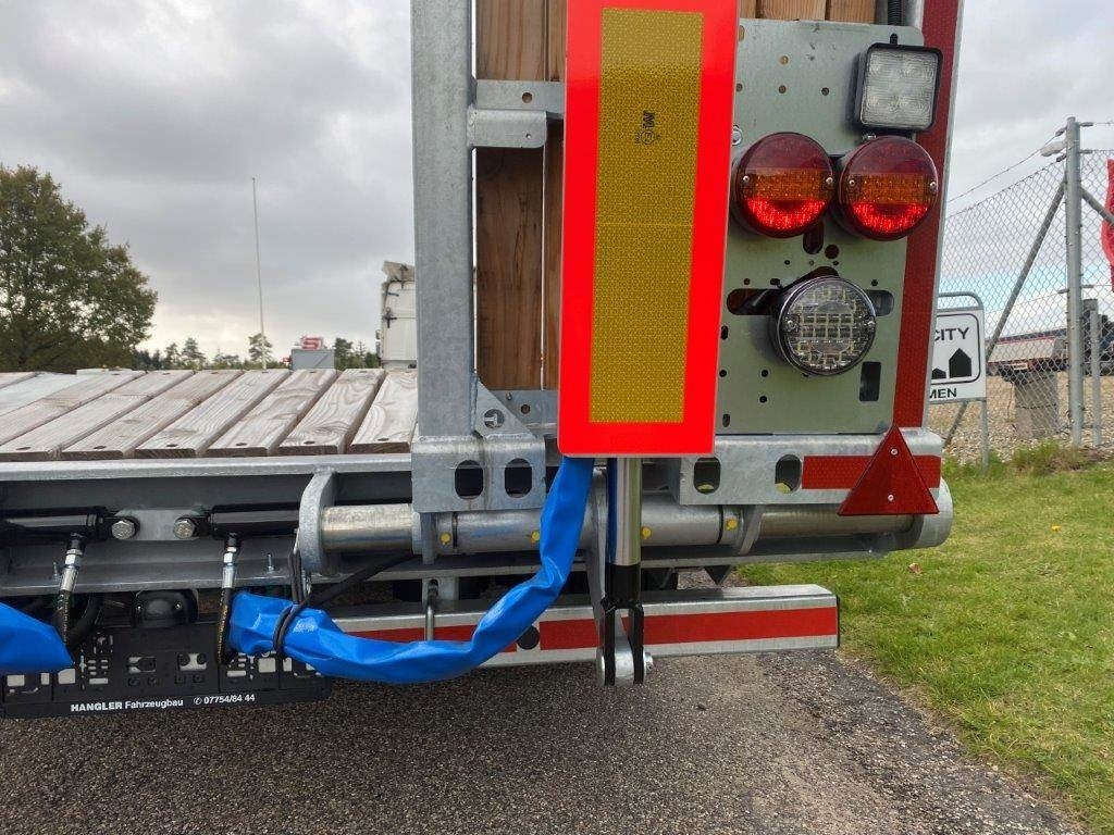 Hangler DTS-H 300 3 akslet hænger med ramper - Rơ moóc thùng thấp: hình 5 Hangler DTS-H 300 3 akslet hænger med ramper - Rơ moóc thùng thấp: hình 5