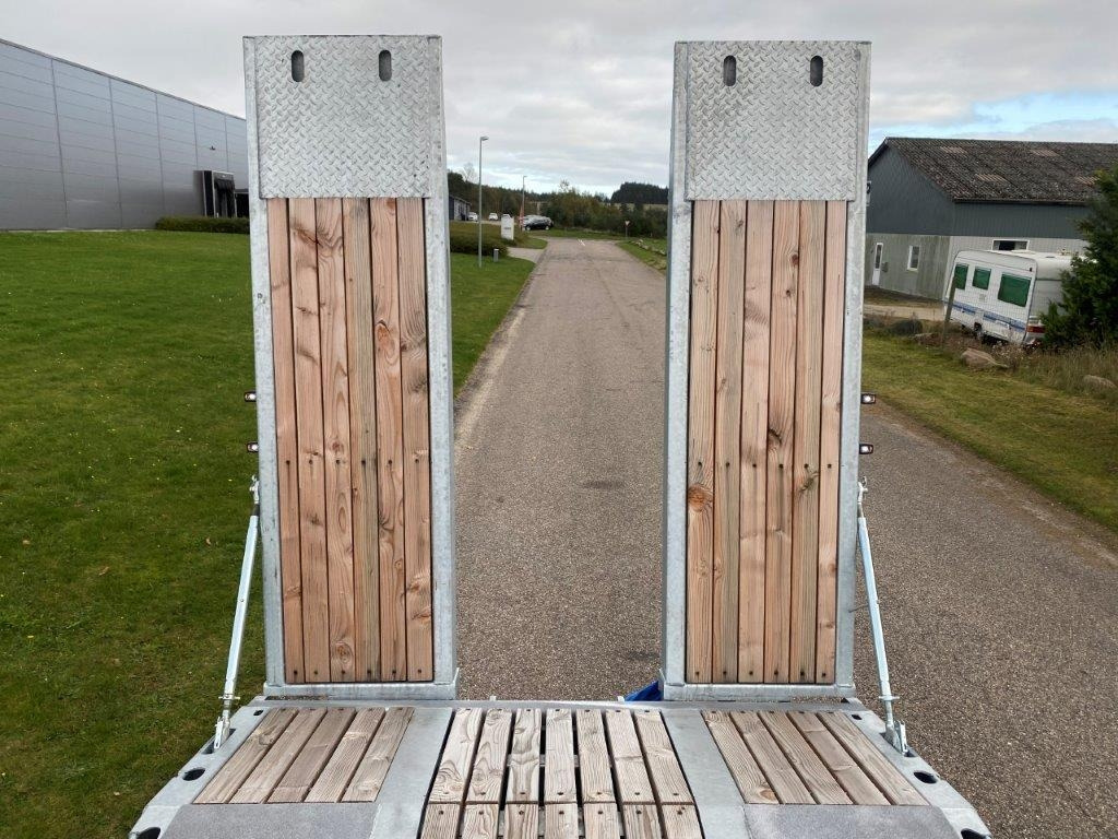 Hangler DTS-H 300 P 3 akslet med ramper - Rơ moóc thùng thấp: hình 5 Hangler DTS-H 300 P 3 akslet med ramper - Rơ moóc thùng thấp: hình 5