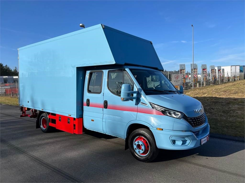 Iveco Daily 70C18 - dobbelt cab - Xe tải hộp: hình 3 Iveco Daily 70C18 - dobbelt cab - Xe tải hộp: hình 3