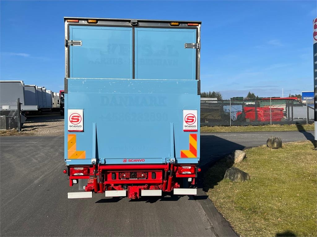 Xe tải hộp Iveco Daily 70C18 - dobbelt cab: hình 9 Xe tải hộp Iveco Daily 70C18 - dobbelt cab: hình 9