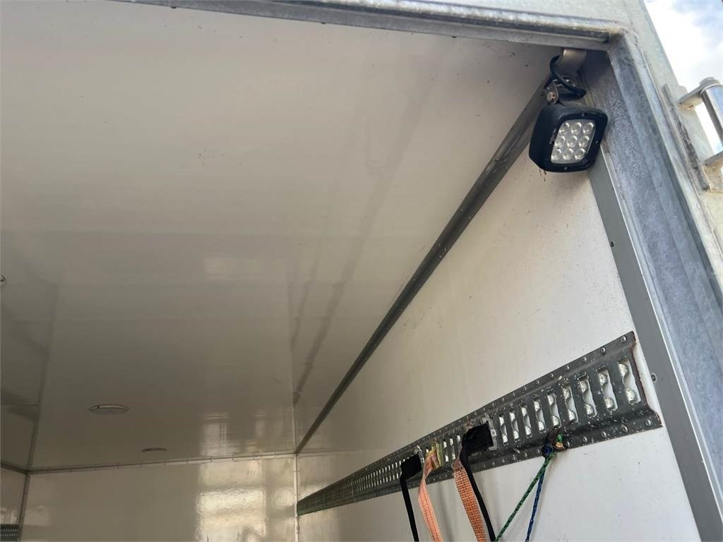 MAN TGL 8-220 4x2 BL incl. 2 stk veksellad - Xe chở container/ Xe tải hoán đổi thân: hình 4 MAN TGL 8-220 4x2 BL incl. 2 stk veksellad - Xe chở container/ Xe tải hoán đổi thân: hình 4