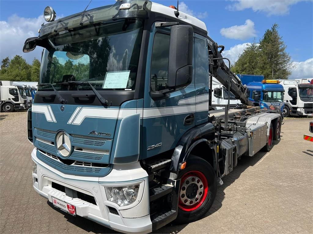 Mercedes-Benz Antos 2540 L - Hiab 232E5 kran - Xe tải chở thùng nhỏ: hình 2 Mercedes-Benz Antos 2540 L - Hiab 232E5 kran - Xe tải chở thùng nhỏ: hình 2