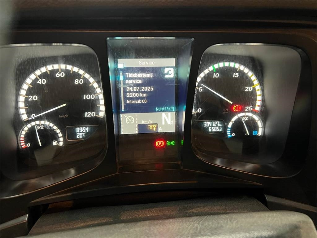 Mercedes-Benz Antos 2543 - Xe tải chở thùng nhỏ: hình 3 Mercedes-Benz Antos 2543 - Xe tải chở thùng nhỏ: hình 3